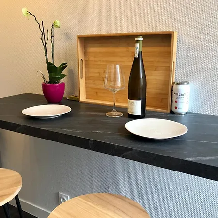 Apartment Chez Julien - Castle View