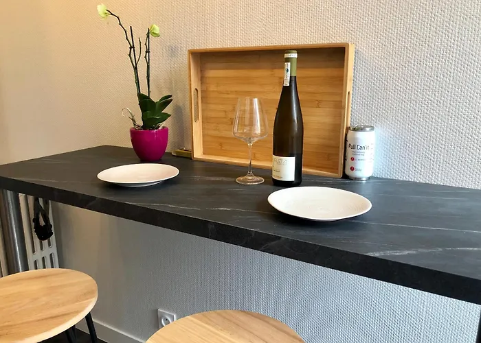 Apartment Chez Julien - Castle View