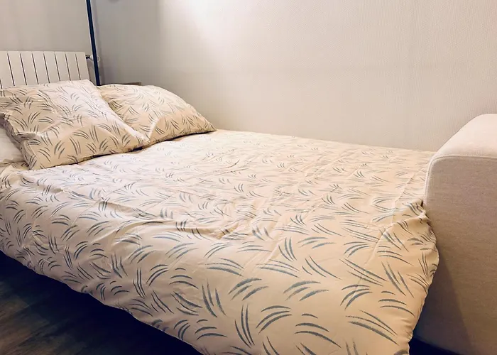 Chez Julien - Castle View *