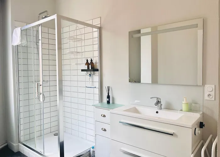 Chez Julien - Castle View *